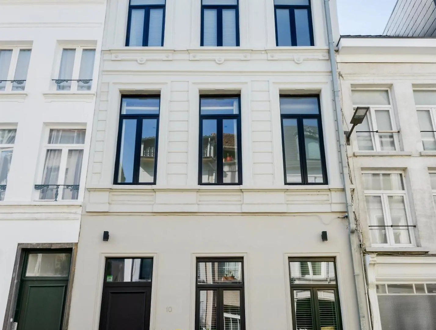 Guest house The 1880 Residence By Domani Hotels Antwerp Belgium